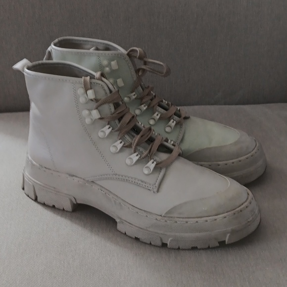 Zara lace up cream chunky rubberized combat boot - Picture 3 of 7